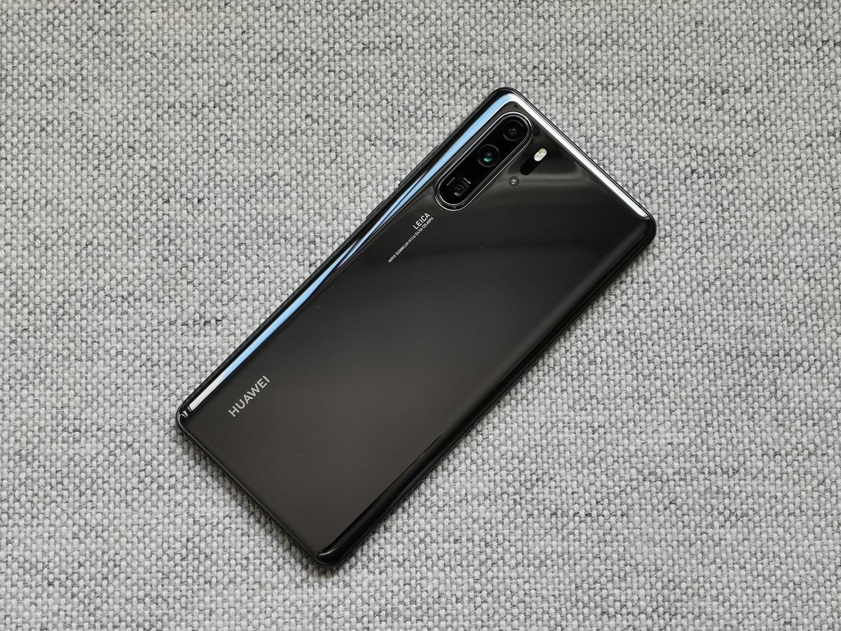 在2022年，一台两年前的华为P30Pro，相当于什么价位的手机？-p30pro还值得购买吗