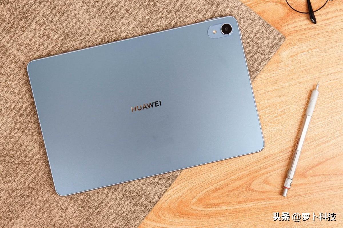 首款纸感柔光屏平板发布，华为MatePad 11英寸 2023款评测-华为matepad11类纸膜推荐