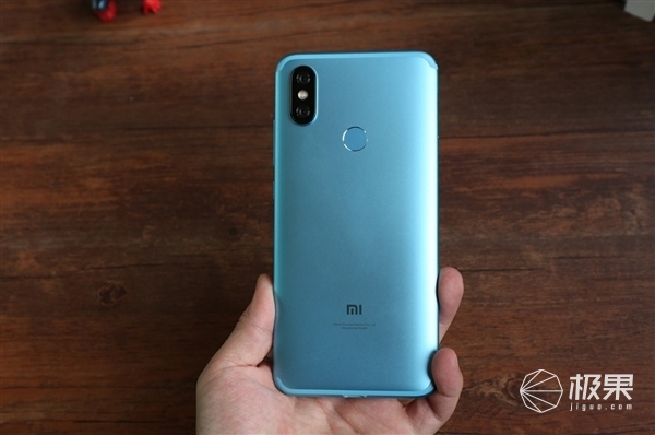 小米A2曝光：原生安卓系统，6X海外版本-小米a22