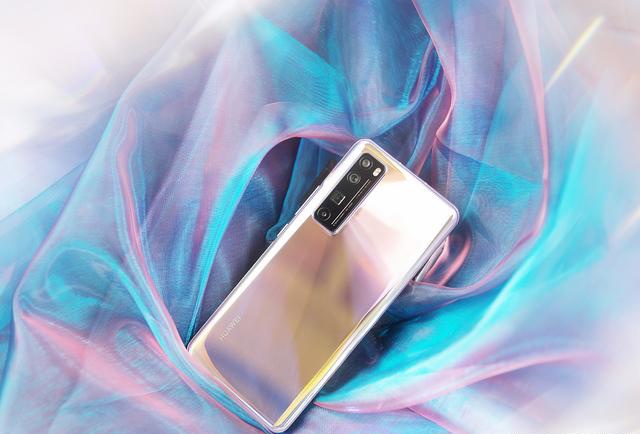 5G自拍视频手机怎么选？华为nova7系列告诉你什么叫一部到位！-nova7自拍很丑