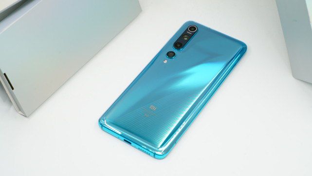 最新手机性价比排行：小米10第六，华为Mate 30垫底-性价比最好的手机2000价位的