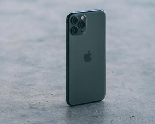 5988元的华为P40 Pro和8699元的iPhone11 Pro 哪个更值得买?-华为p40pro和苹果11promax对比