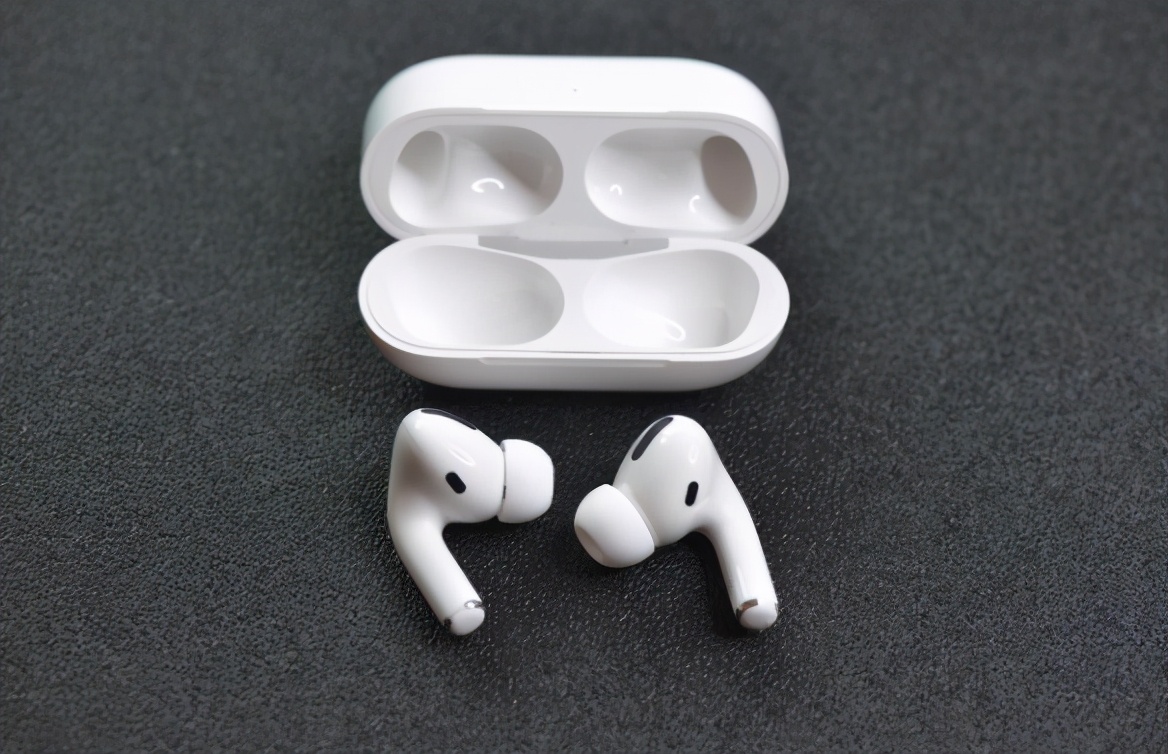Air Pods pro和Air Pods max，哪款更值得买？-airpods pro与airpods max