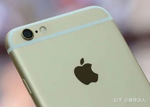 苹果8 前置正常 后置摄像头黑屏 闪光灯也打不开 怎么办？-苹果8后置摄像头黑屏闪光灯不亮