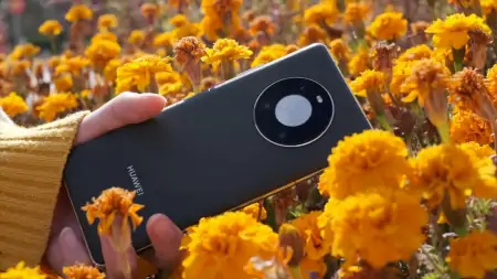 华为mate40 pro+简单对比P40 pro+，选择哪个最合适？-华为mate40pro和p40pro+哪个值得入手