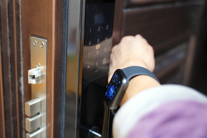 使用iPhone解锁开门？手机复制门禁卡教程分享-iphone如何复制门禁卡