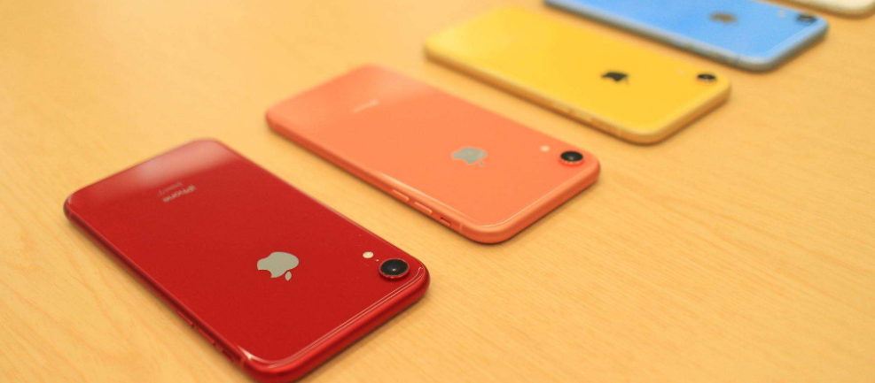 三星S10和苹果XR应该怎么选，主要拍视频，要求信号和续航？-三星s10跟苹果xr哪个好