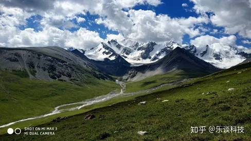 小米MAX3定位：拍照最好的巨屏手机，网友：玩游戏更爽-小米max3拍照怎么样