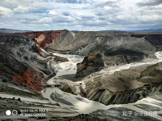 小米MAX3定位：拍照最好的巨屏手机，网友：玩游戏更爽-小米max3拍照怎么样