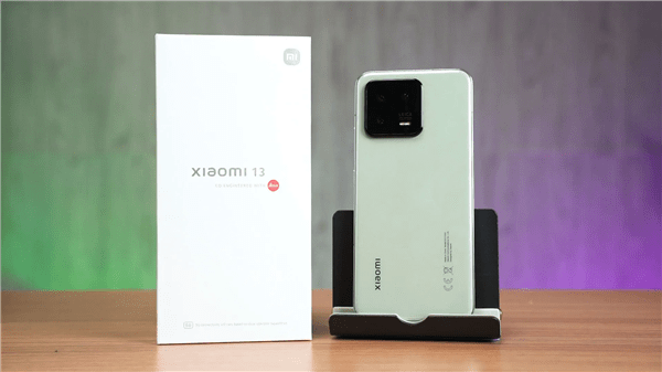 小米13旗舰主摄下放！小米Civi 3关键参数曝光：IMX800加持-mate50pro光学变焦多少倍