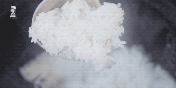 炒了10碗蛋炒饭，终于找到了最完美的做法！没想到这么简单-蛋炒饭正常做法