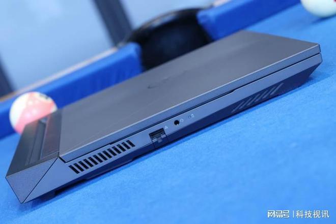 2023款戴尔游匣G15游戏本图赏：未来机械主义设计-戴尔游匣g15百度百科