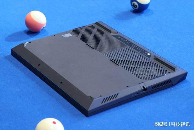 2023款戴尔游匣G15游戏本图赏：未来机械主义设计-戴尔游匣g15百度百科