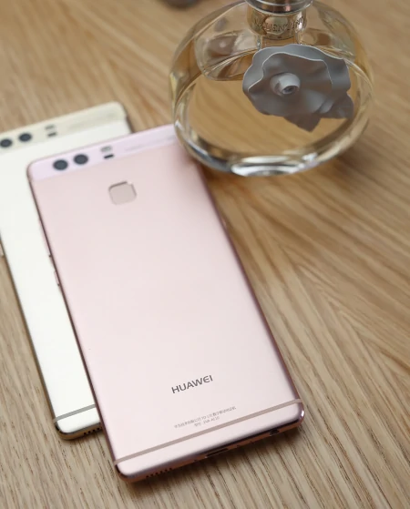 华为手机再好也别盲目购买，这3款最火的国产手机你值得拥有-华为哪款手机卖的比较火