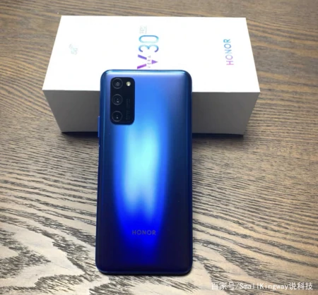 支持华为也别乱买，最值得买和不推荐买的分别是这四款，别买错-2022年买华为哪个型号手机好