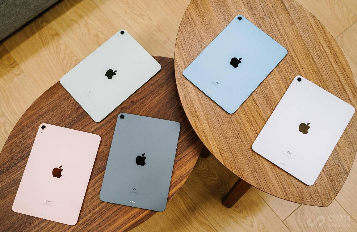 三款新iPad曝光：加入A15芯片和无线充电-ipad pro 2020新款支持无线充电吗