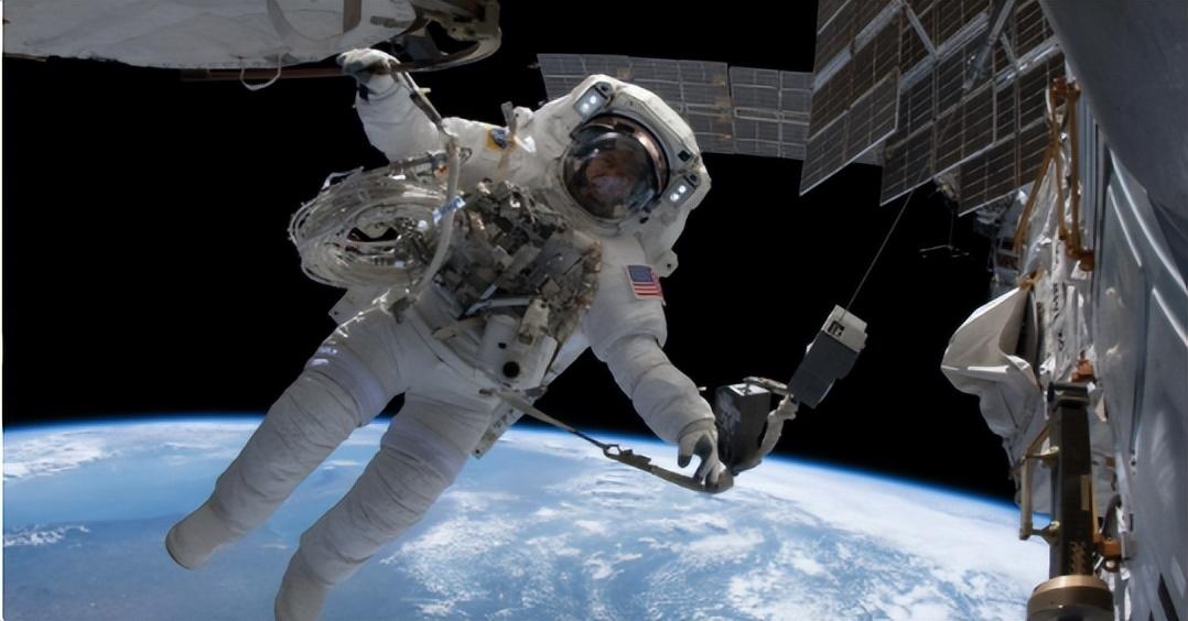 航天英雄杨利伟，刻苦训练十余载，有着哪些不为人知的辛酸往事？-航天员杨利伟多少岁了