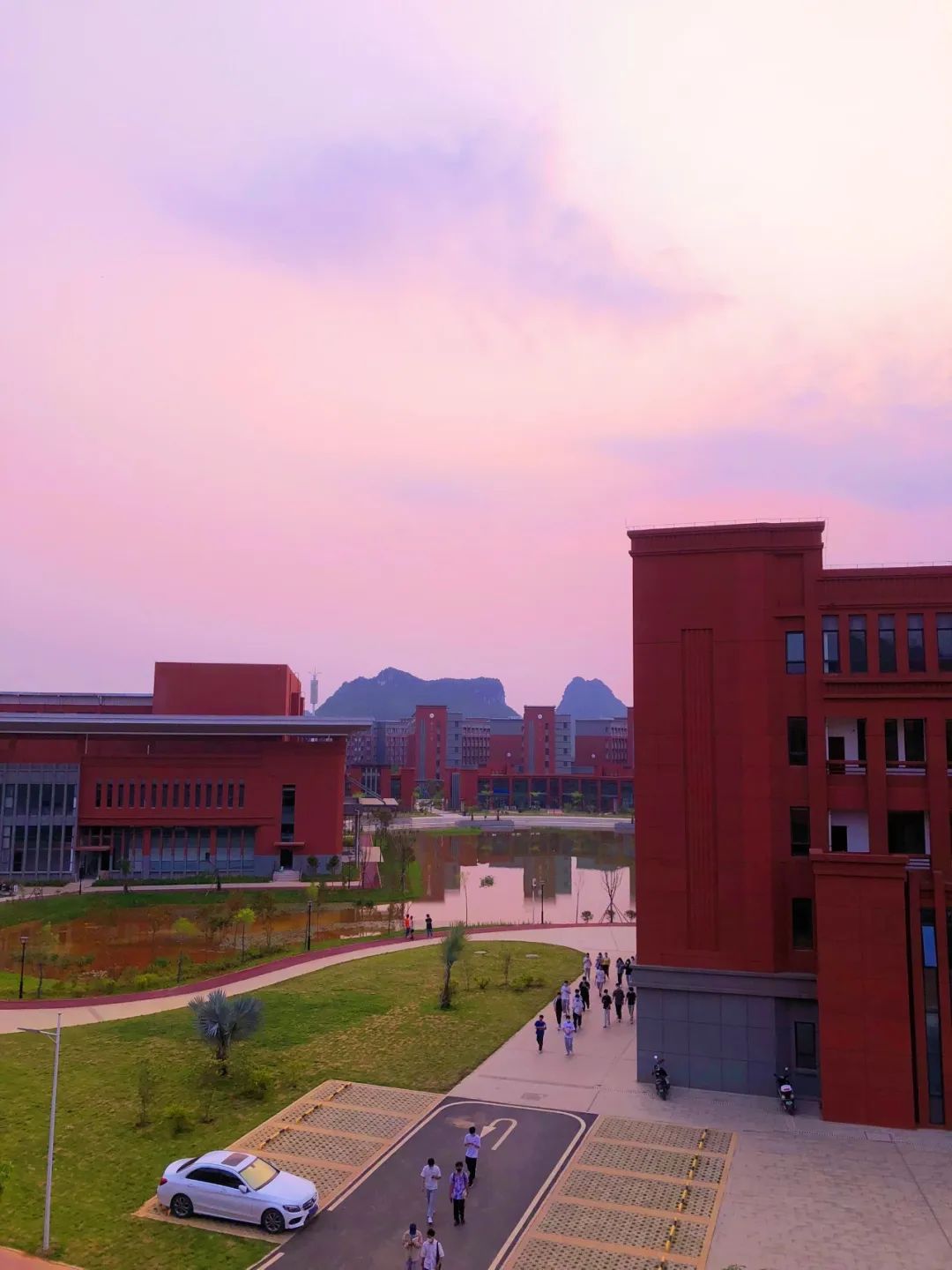 我爱春天的校园－校园环境－新 - 拷贝-我爱春天的校园怎么写