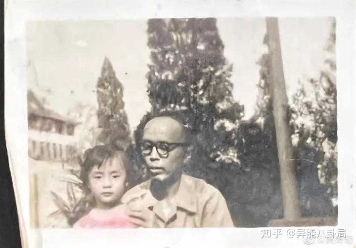 黄绮珊这老女人有点意思-黄绮珊早年经历