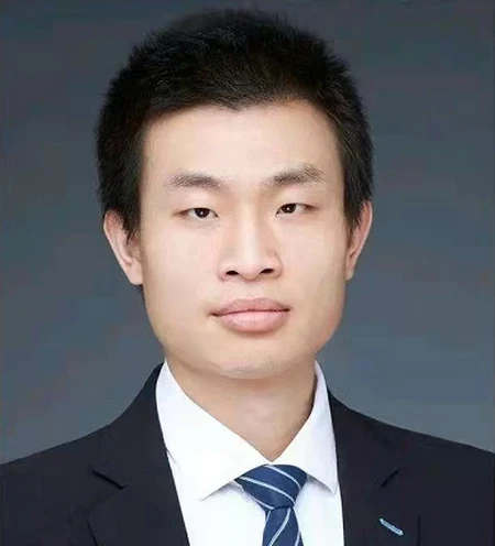 北大“韦神”近况曝光，学生退课所剩无几，网友：他不适合当老师-韦神17分钟做完2022年高考卷