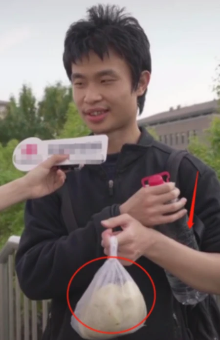 北大“韦神”近况曝光，学生退课所剩无几，网友：他不适合当老师-韦神17分钟做完2022年高考卷