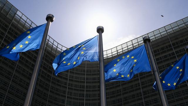 德媒：欧盟与突尼斯签署打击“非正常移民”协议-我少年时期的追求作文200字左右