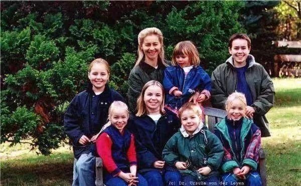 冯德莱恩其人-冯德莱恩