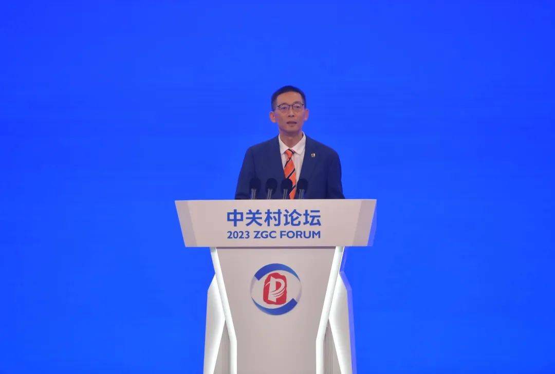 西湖大学校长施一公亮相中关村论坛-施一公任西湖大学校长年薪多少