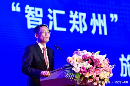 施一公为了钱离开清华，连房贷都还不起？他的身家早就高达30亿-施一公现在