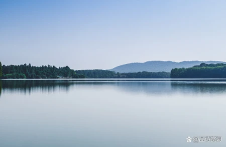 韩愈的一首《闲游》，清新平易，多读几遍，更能领略一种悠然情味-闲游文言文