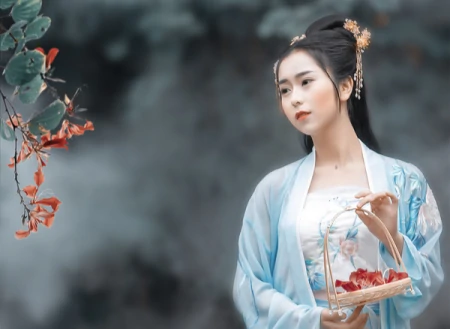 韩愈的诗为何张力十足？学会这几种手法，可句法奇警，笔力豪健-张籍和韩愈会一起去春游吗