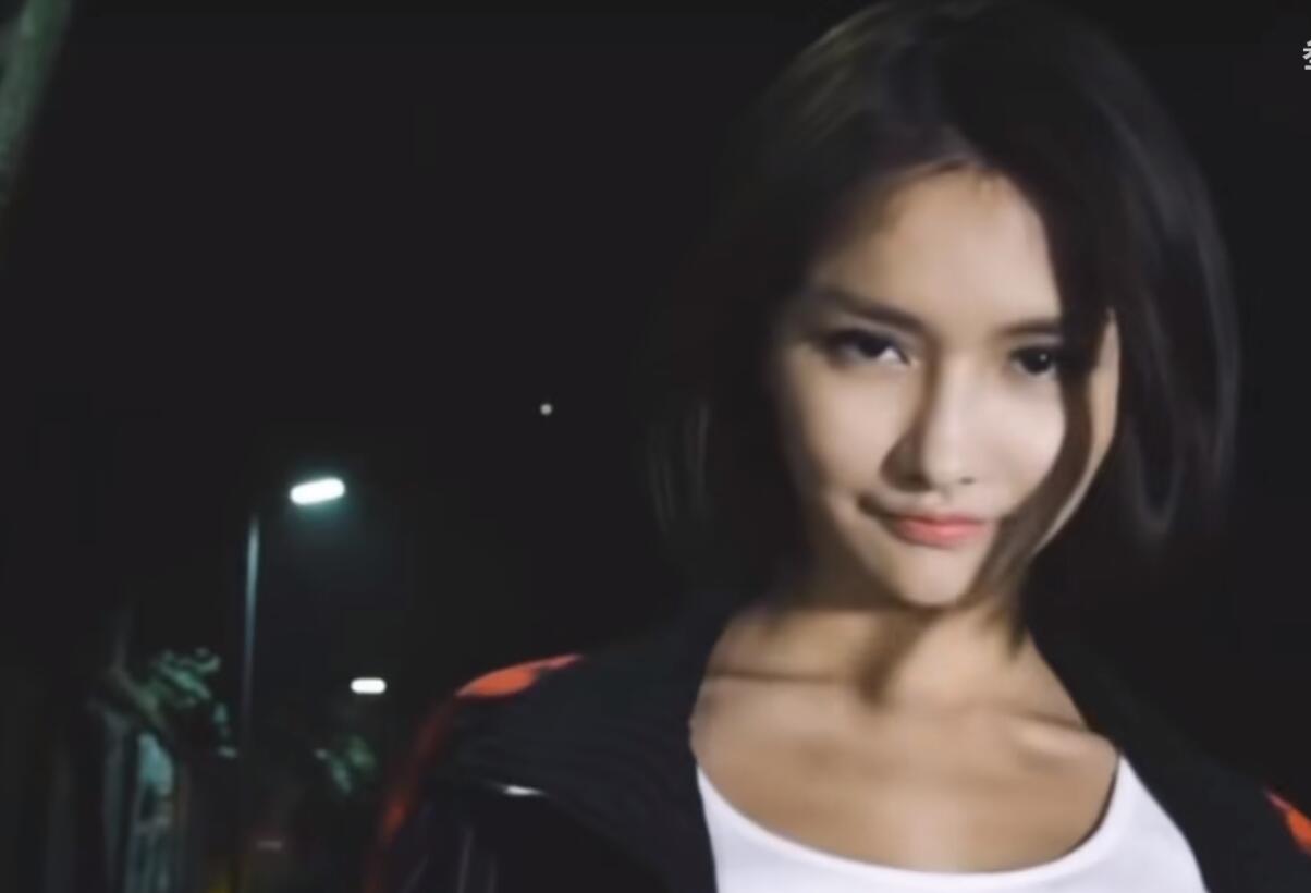 卢本伟复出在即？王稳健曝光内幕：他在等某音的大合同-卢本伟原视频