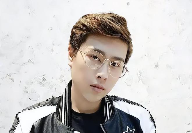 再见卢本伟！复出失败！直播间再次被封，官方提示：永久封禁-卢本伟什么时候恢复直播