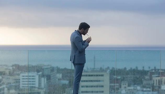 西班牙巅峰神作，看不见的客人，这部电影把悬疑玩到了极致！-西班牙电影《看不见的客人》原班人马