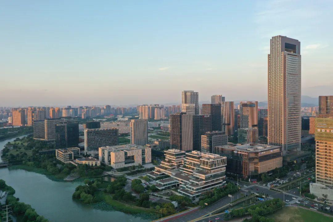 技校毕业到手要1万一月！宁波老板吐槽：真不能招亲戚到自己公司-技校毕业找工作容易吗