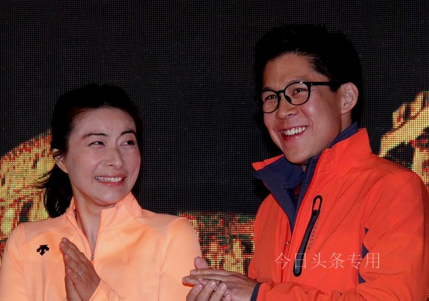 叫霍启刚生疏，叫老公太普通，郭晶晶对霍启刚的称呼令人意想不到-郭晶晶霍启刚是怎么认识的