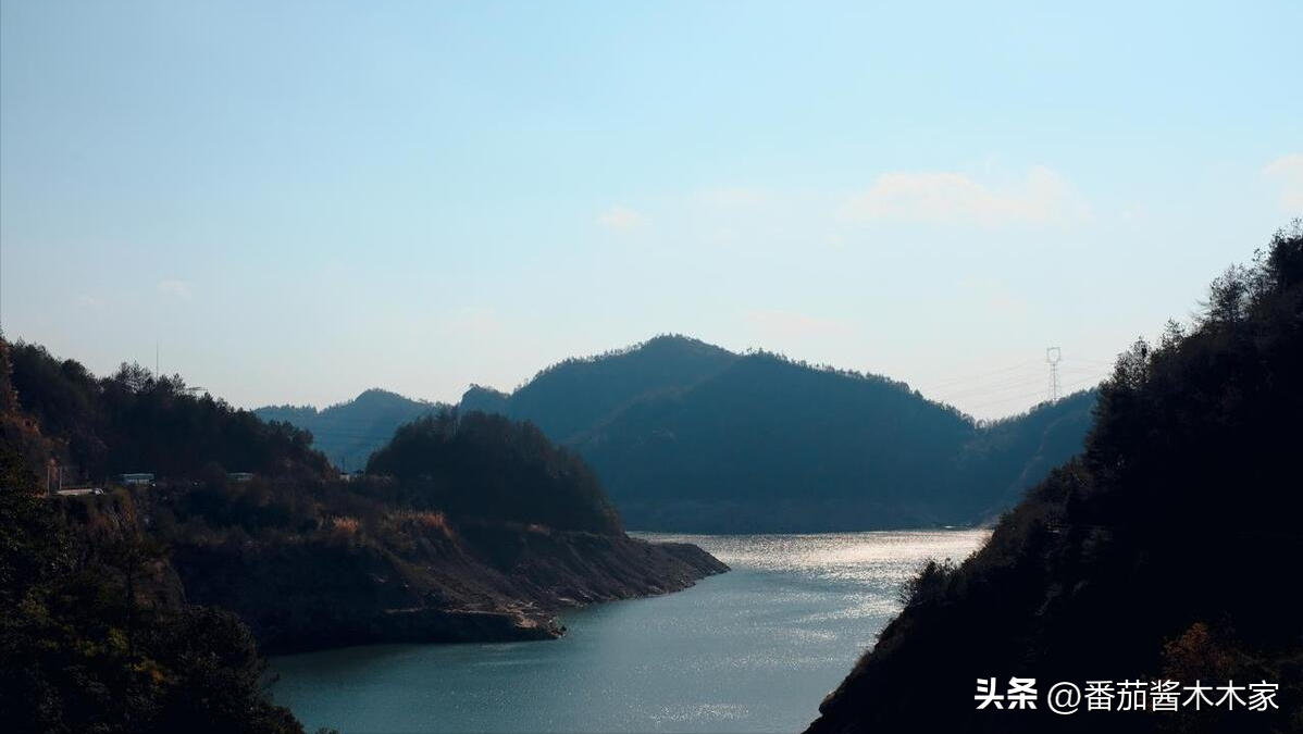 贾平凹：人生的真正意义，在于淡定从容地过这一生-贾平凹谈人生的意义