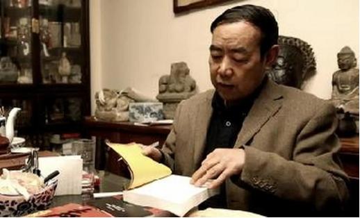 贾平凹《暂坐》：看清婚姻这个真相，你无论嫁给谁都会幸福，别不信！【DB】C 暂坐 贾平凹继废都之后的第二部城市题材小说精选【DB】C 暂坐 贾平凹继废都之后的第二部城市题材小说¥49打开百度APP立即扫码购买-贾平凹小说:暂坐