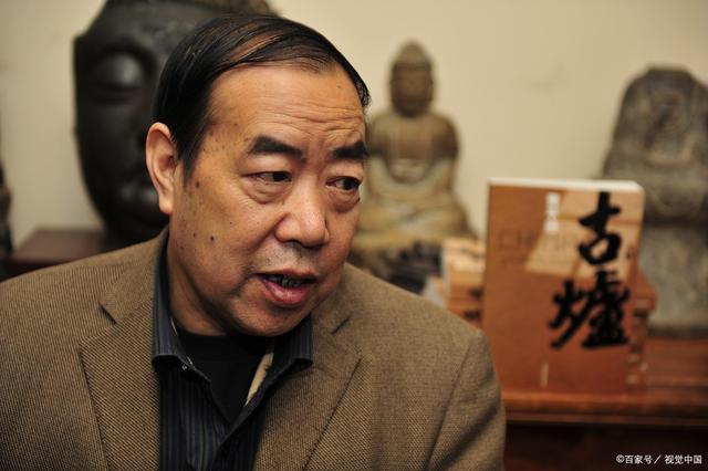 贾平凹离婚后，转身娶小17岁的护士郭梅，新婚夜他向妻子提了个无理要求，但妻子却毫不犹豫地答应了，让贾平凹直呼：“咱俩绝对是真爱！”【TH】Y 暂坐 贾平凹继废都之后的第二部城市题材小说精选【TH】Y 暂坐 贾平凹继废都之后的第二部城市题材小说¥49打开百度APP立即扫码购买-贾平凹老婆郭梅简历