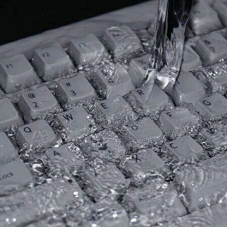 你好，我看过你的校内网和QQ空间 | 假期谈-你看我们学校