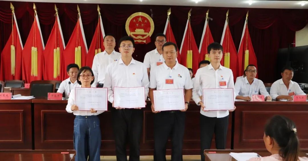 【聚焦人代会】冷泉镇第四届人民代表大会第四次会议胜利闭幕-冷泉村村委会电话