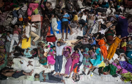 2000年，中国GDP是印度的2.6倍，人均GDP是2.2倍，那2020年呢？-2000年以来中国的gdp