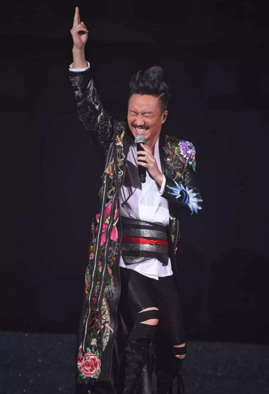 “太子基”郑中基：香港娱乐圈最强星二代，陈奕迅的“一生之敌”-郑中基太子基