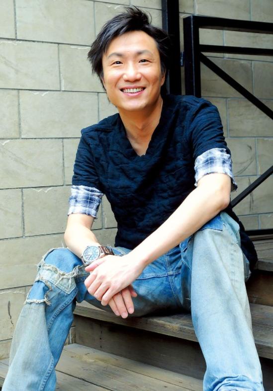 “太子基”郑中基：香港娱乐圈最强星二代，陈奕迅的“一生之敌”-郑中基太子基