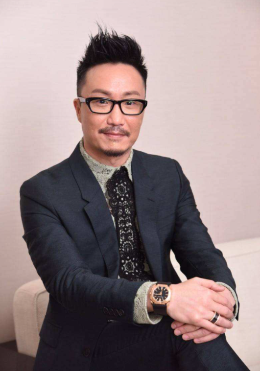 “太子基”郑中基：香港娱乐圈最强星二代，陈奕迅的“一生之敌”-郑中基太子基