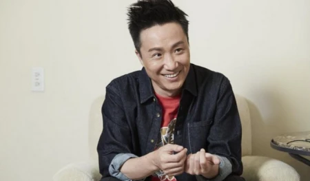 不努力就要回去继承家业？郑中基背景到底有多硬，向佐谢霆锋靠边-郑中基有多厉害