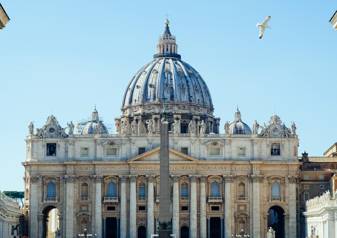 梵蒂冈：人口800人，GDP吊打美国，靠信仰赚钱的“教皇经济学”-梵蒂冈经济状况