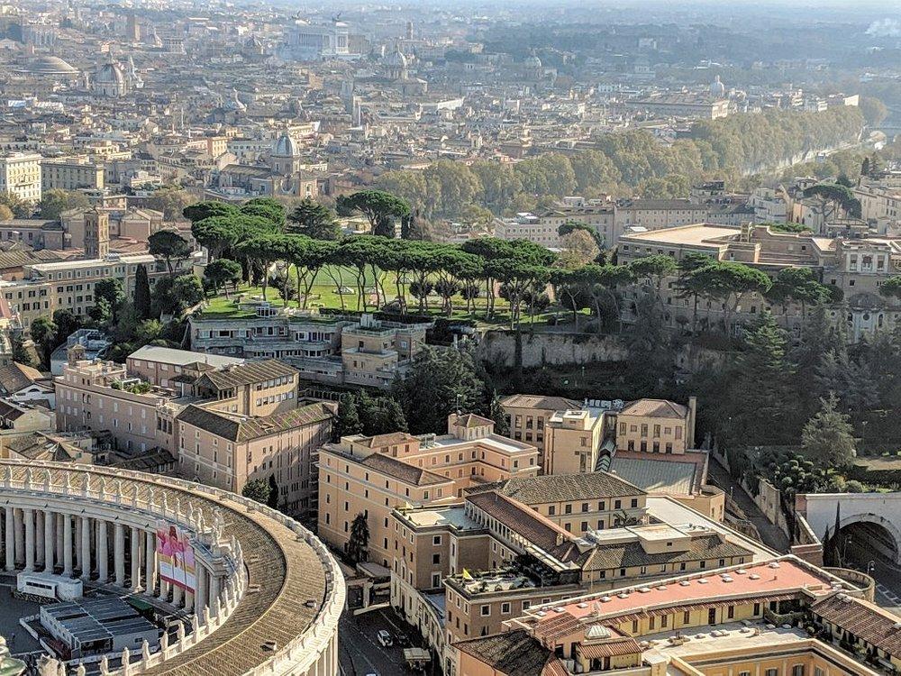 “梵蒂冈”现状，带你看看真实的梵蒂冈-百度百科梵蒂冈教皇历任教皇