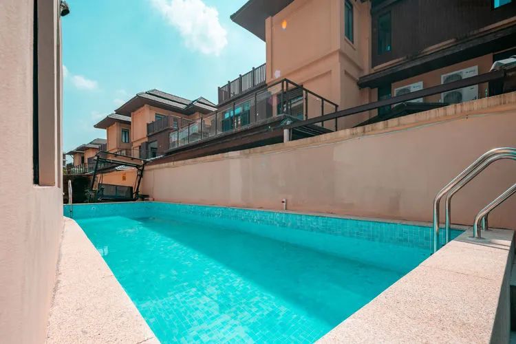 （36人团）花曼岛湖景泳池18房24床别墅2201/2202/2203-花缦主题酒店