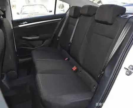 开完丰田雷凌后，换上大众宝来，开了2个月后，车主：差距显然！-新宝来雷凌怎么选